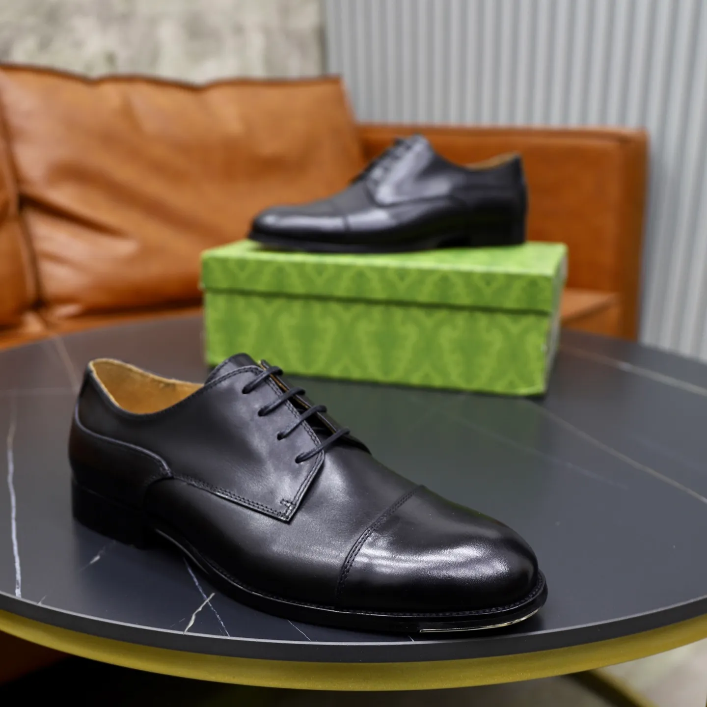 Men's shoes 💰660💰🙅‍♂️🙅‍♂️🙅‍♂️Niuli Brand: Gucci GuCCI Standard code: Men's code 39-44 (45 can be customized) Grade: Same style as the official website Original quality Material: Original cowhide surface Comfortable cowhide lining Original outsole Style category: Men's fashionable casual leather shoes Distinguished big-name luxury elements, top luxury Color: actual picture color